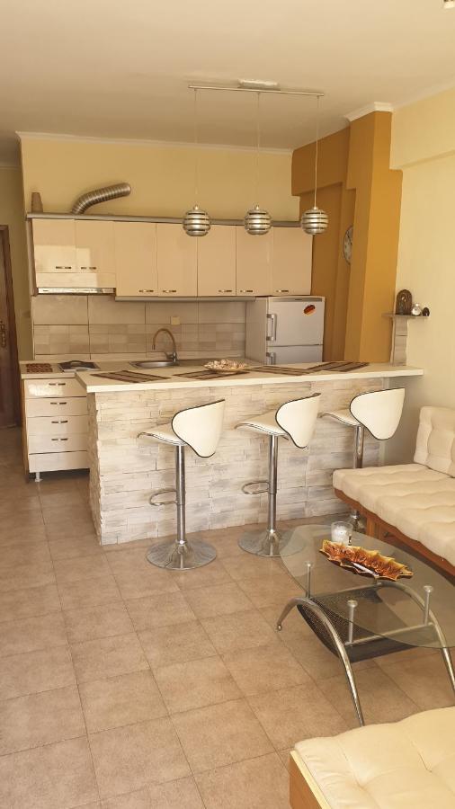 Gouris Appartements Nea Kallikrateia 外观 照片