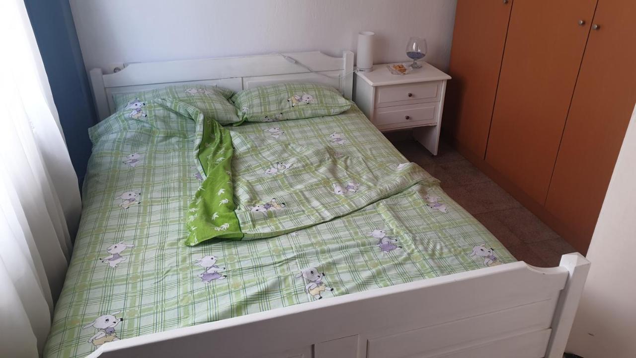 Gouris Appartements Nea Kallikrateia 外观 照片